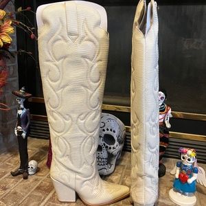 Free People Cream Deja over the knee boots by Jeffrey Campbell NIB